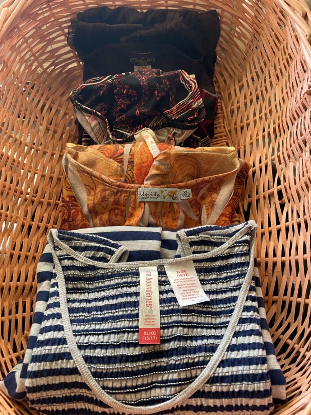 No Boundaries, Women's Top Bundle - Navy Blue, Black, Orange, Multicolor. Sz. XL - Picture 10 of 14